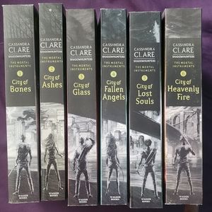 The Mortal Instruments: Shadow Hunters Collection